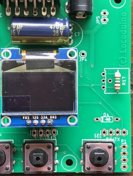 une résistance de 1MΩ peut remplacer le potentiomètre r17